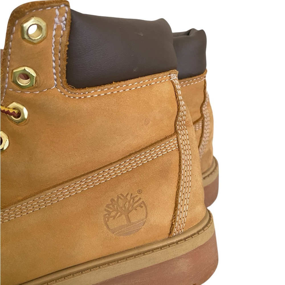 Timberland Classic Tan Boots Kids Size: 4 - Picture 8 of 11